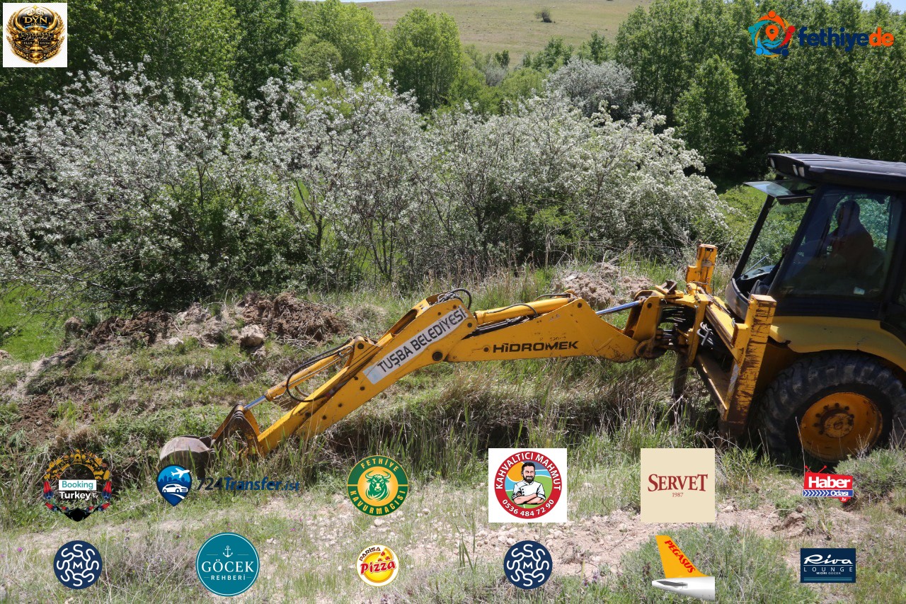 [BELEDIYE · Van · Tuşba] Mollakasım Mahallesi'ndeki Sulama Kanalları Temizlendi