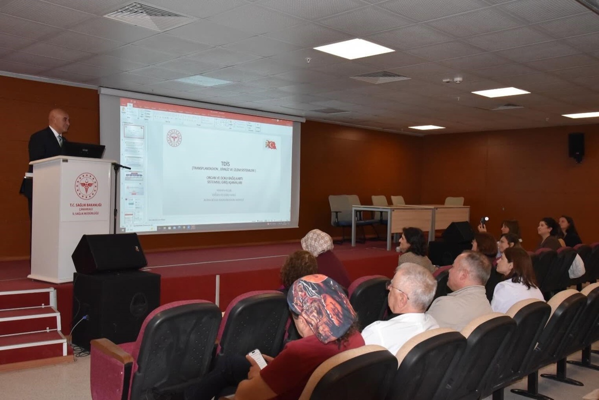 Çanakkale'de hastanede organ nakli eğitimi Bursa ekibiyle yapıldı