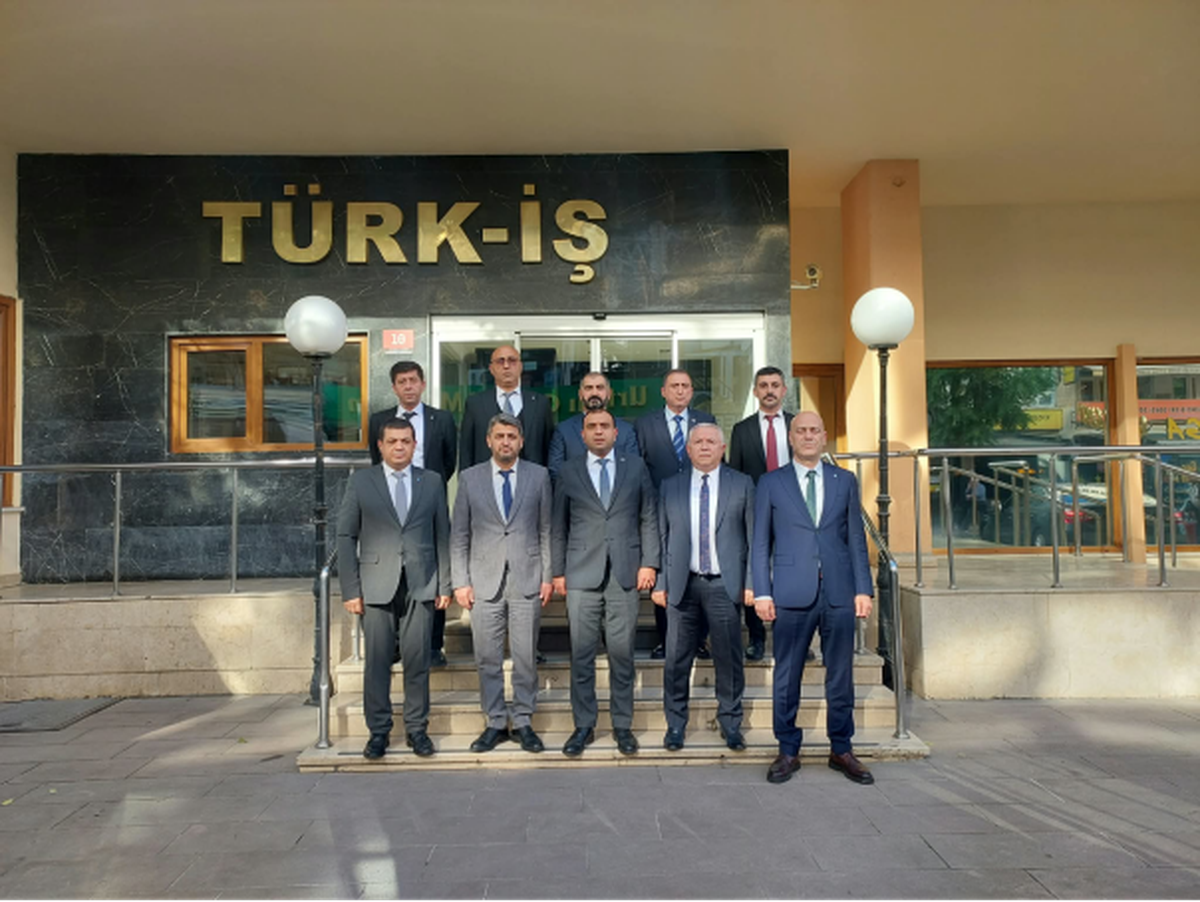 Haber-İş, Türk Telekom'da yüzlerce işçinin işten ayrılmaya zorlandığını öne sürdü