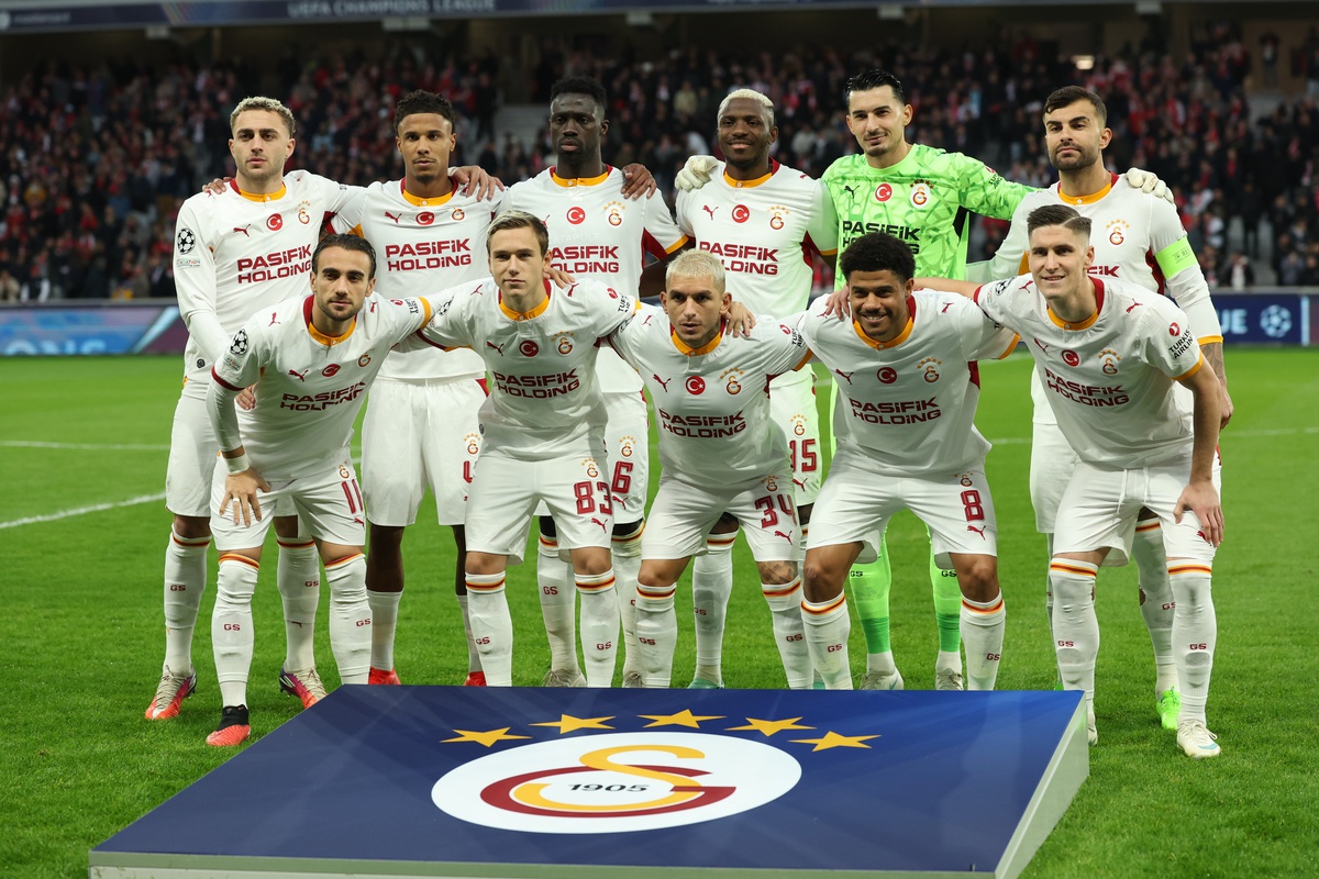 Galatasaray, Lille'i deplasmanda 4-2 yenip Şampiyonlar Ligi'nde ilk galibiyetini aldı