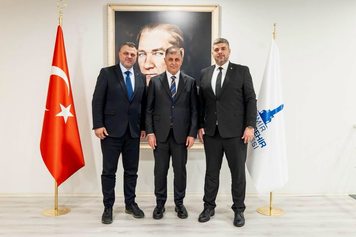 Karşıyaka yönetimi Zübeyde Hanım Stadı için Tugay'dan tam destek sözü aldı