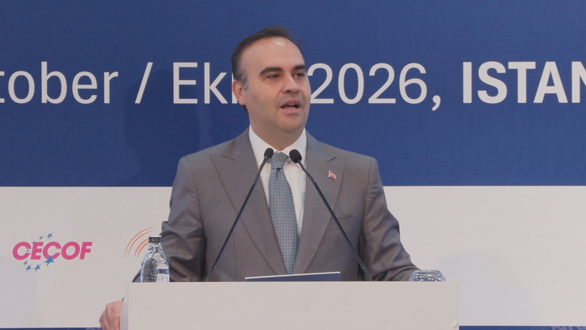 Kacır, Burdur Batı ve Amasya Gümüşhacıköy OSB'leriyle ülkeye 156 hektar kazandırdı