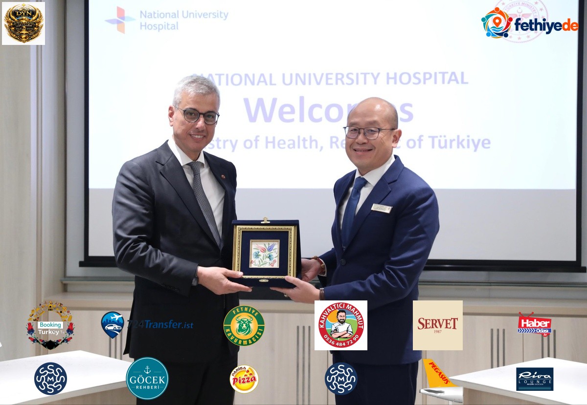 Bakan Memişoğlu, Singapur Ulusal Üniversite Hastanesi'nde wellness sunumunu dinledi