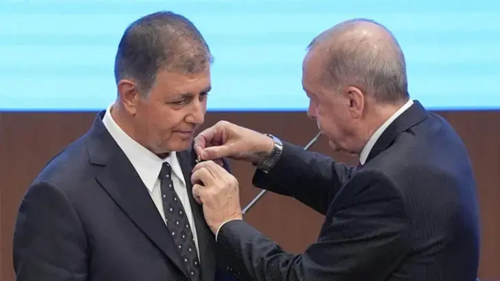 Cemil Tugay, AK Parti'ye geçiş sürecini anlattı: Cumhurbaşkanı Erdoğan son 25 yıla damgasını vurdu