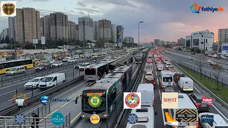 İstanbul'da harita kırmızıya döndü! Trafik yoğunluğu yüzde 83'e ulaştı