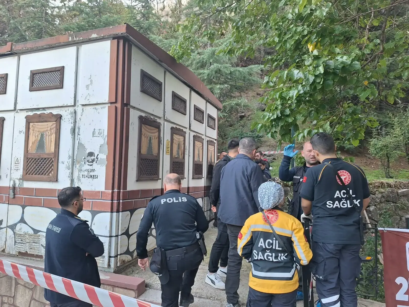Trafodan çıkan dumanı görenler ihbar etti! Acı gerçek ortaya çıktı: 1 kişi hayatını kaybetti