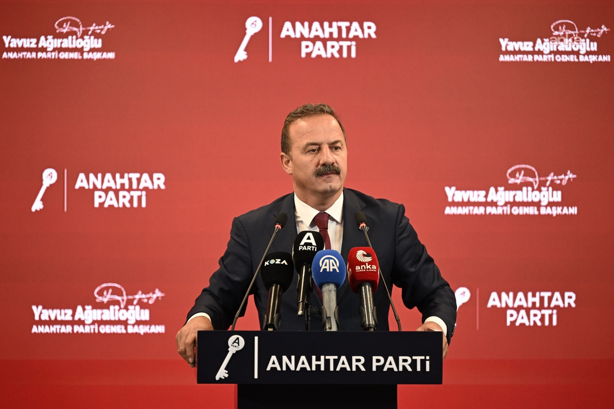 Ağıralioğlu, Zonguldak'ta grizu patlamasında ölen işçiler için taziye mesajı paylaştı