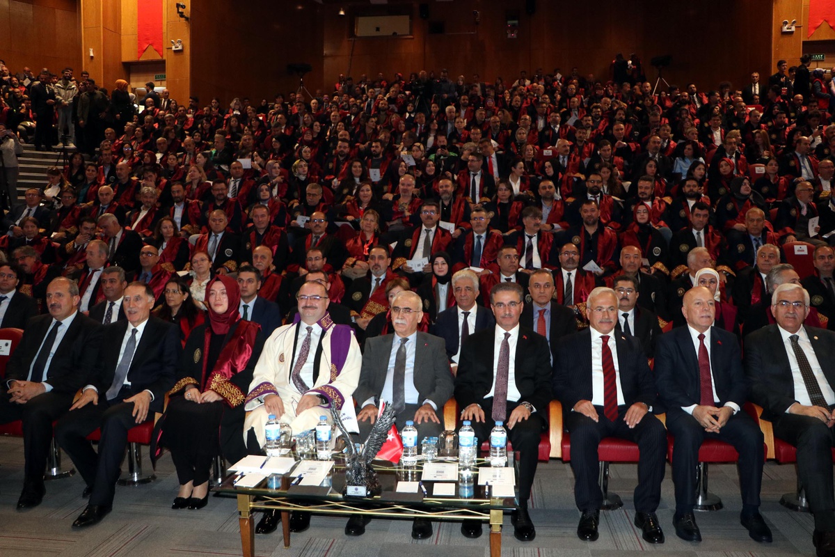 AYM Başkanı Özkaya, bireysel başvuruda yapay zekayı kullandıklarını söyledi