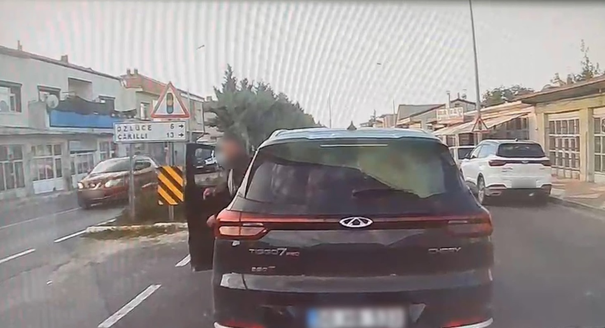 Trafikte tartıştığı sürücüye saldırmak için aracından indi! Nevşehir'de 180 bin TL ceza kesildi