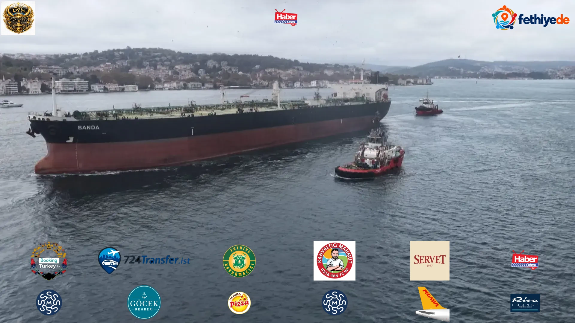 Sarıyer açıklarında karaya oturan 238 metrelik 'BANDA' İstanbul Boğazı'ndan geçirildi