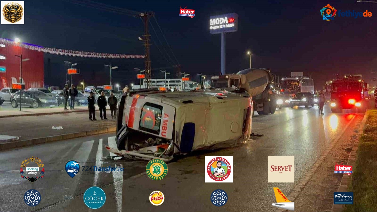 Çorum'da özel hastane ambulansı otomobille kavşakta çarpıştı, 6 kişi yaralandı