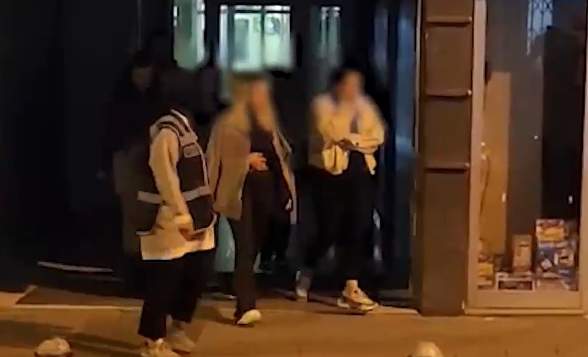 Kayseri'de masaj salonu kisvesindeki fuhuş operasyonunda 10 şüpheli tutuklandı