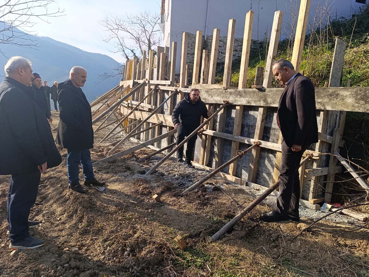[BELEDIYE · Artvin · Borçka] Merkez Mahallesi'nde Ortak Alanlar Yenileniyor - Borçka Belediyesi Kurumsal Web Sitesi