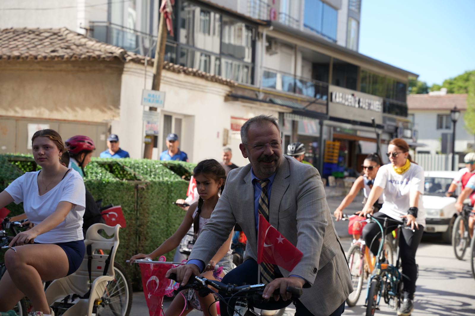 [BELEDIYE · Balıkesir · Gömeç] 6 Eylül Kurtuluş Günü Törenleri Gerçekleştirildi - Gömeç Belediyesi