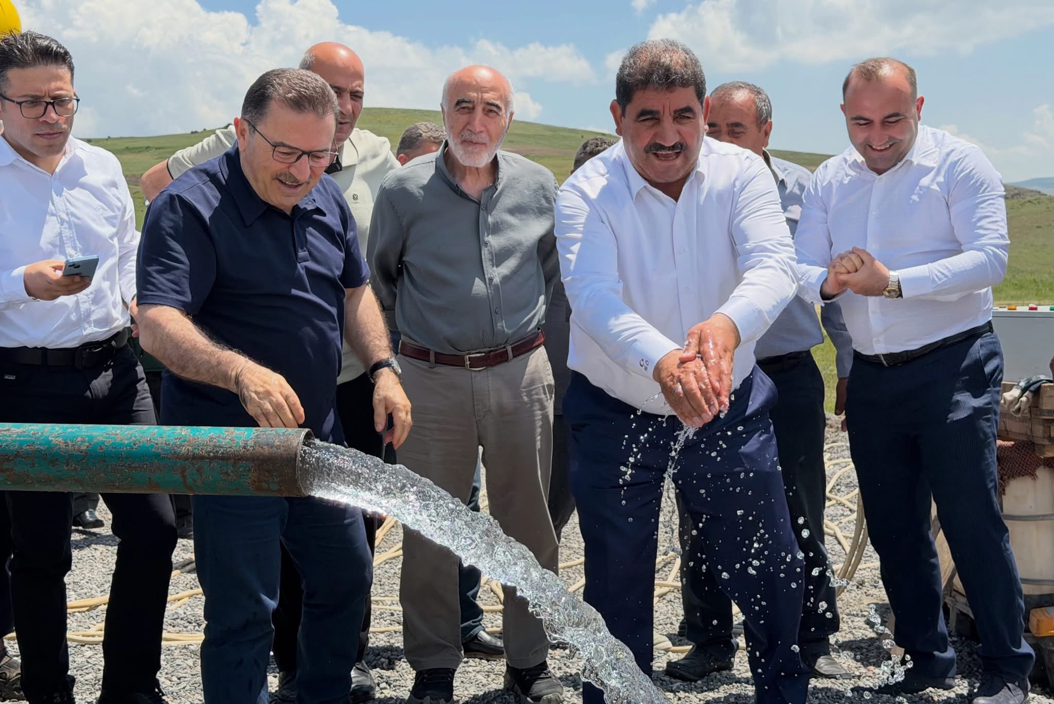 [BELEDIYE · Erzurum · Horasan] Yeni̇ i̇çme suyu sondaj çalişmalari başladi