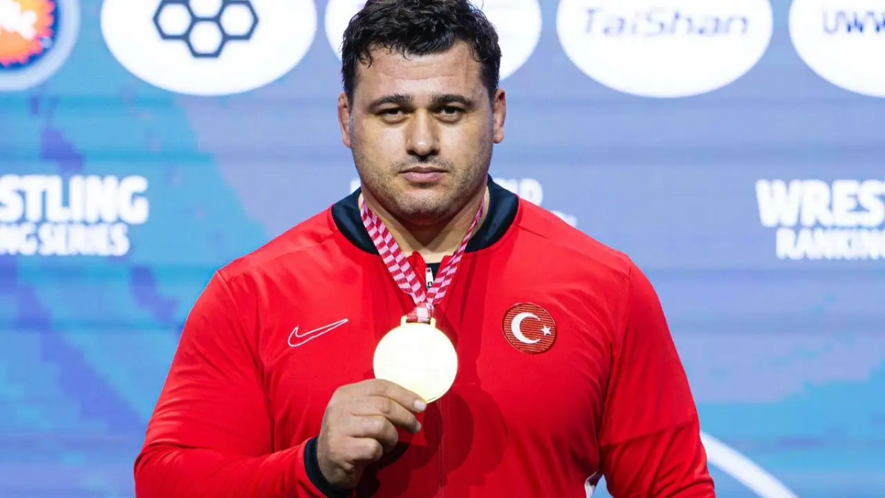 Rıza Kayaalp tarih yazmak için hazır! 11. madalya için mindere çıkıyor