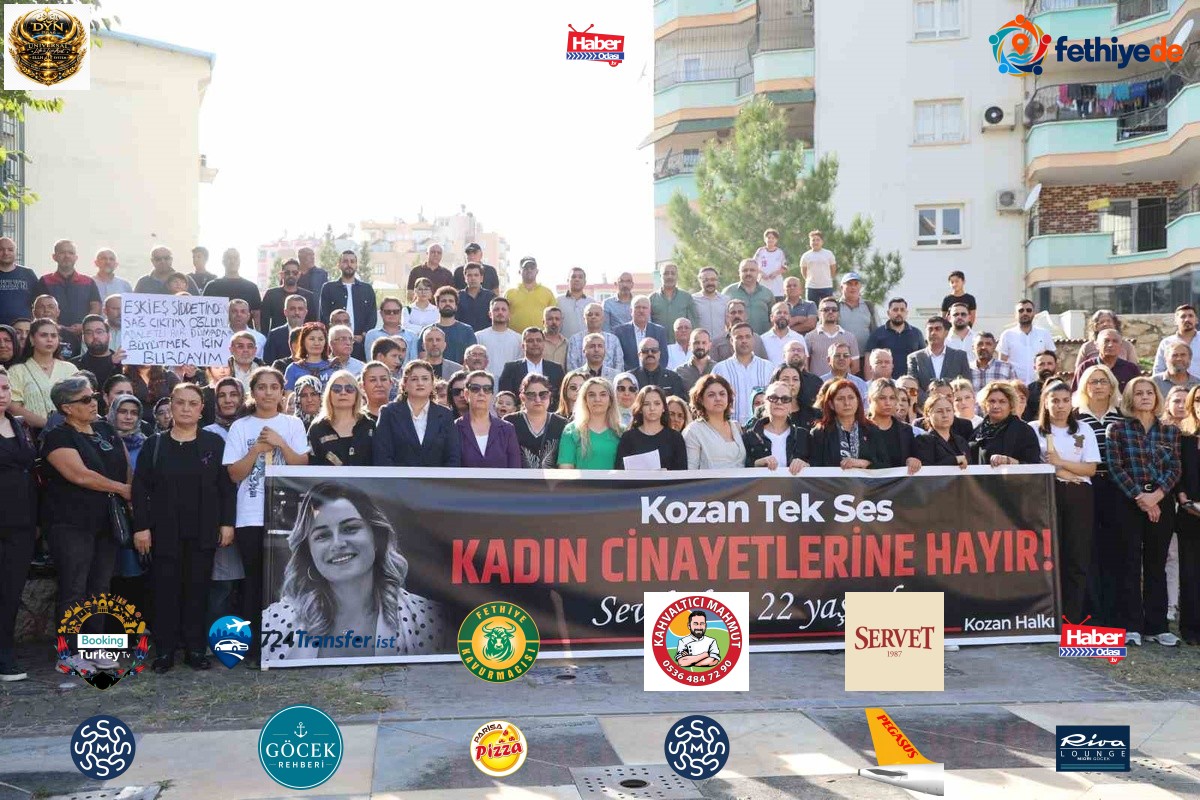 Adana Kozan'da kadınlar, öldürülen Sevda için bir araya gelip şiddete tepki gösterdi