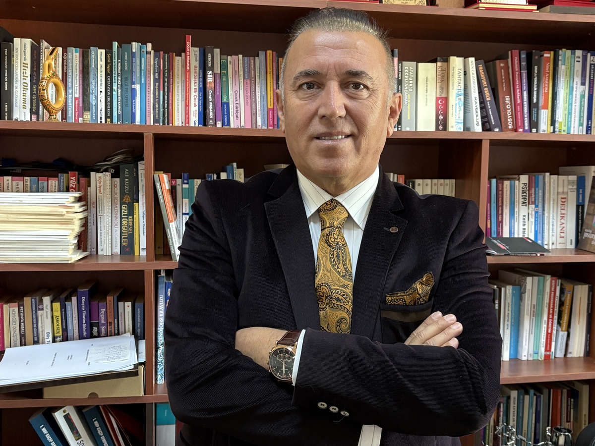 1057 kişilik araştırma, aile içi iletişimde phubbing tehlikesini ortaya koydu