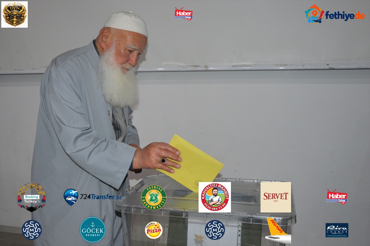 Saadet Partisi Havza İlçe Kongresi'nde Saffet Ergin tüm oylarla başkan seçildi
