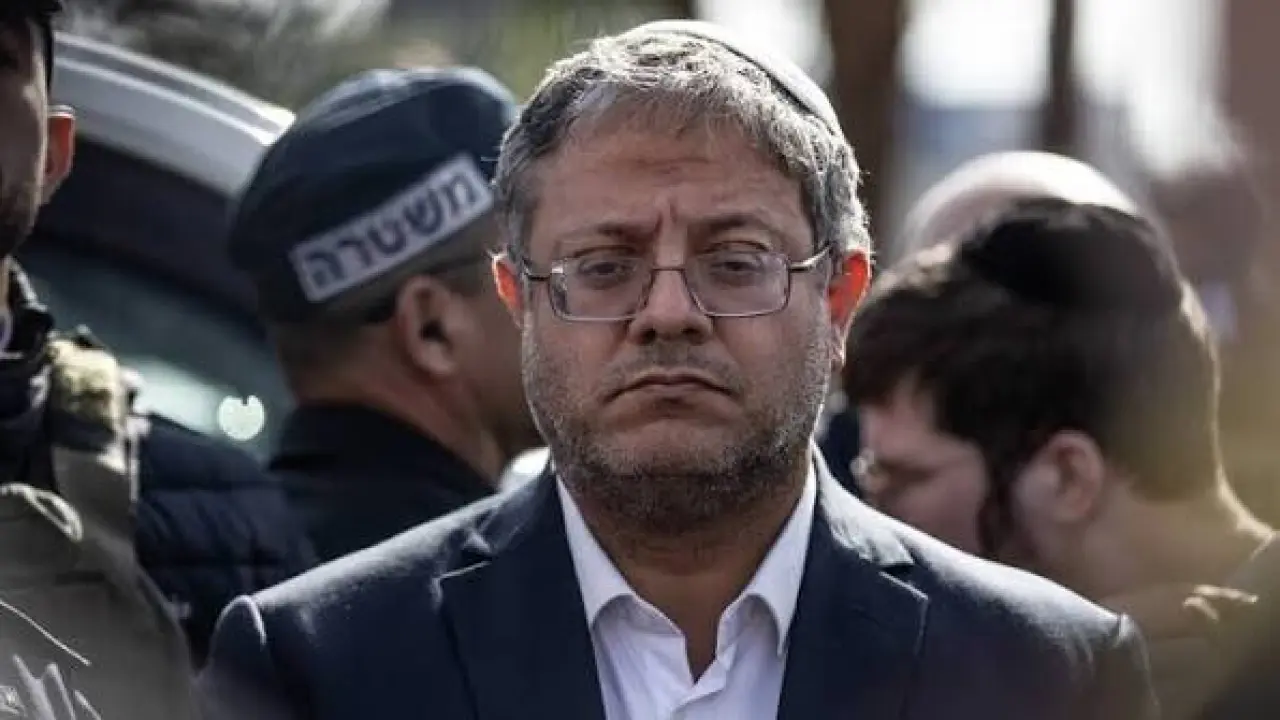 Siyonist  Bakan Ben-Gvir seçime 2 gün kala Filistinli esirlere hapishanede baskın yaptı