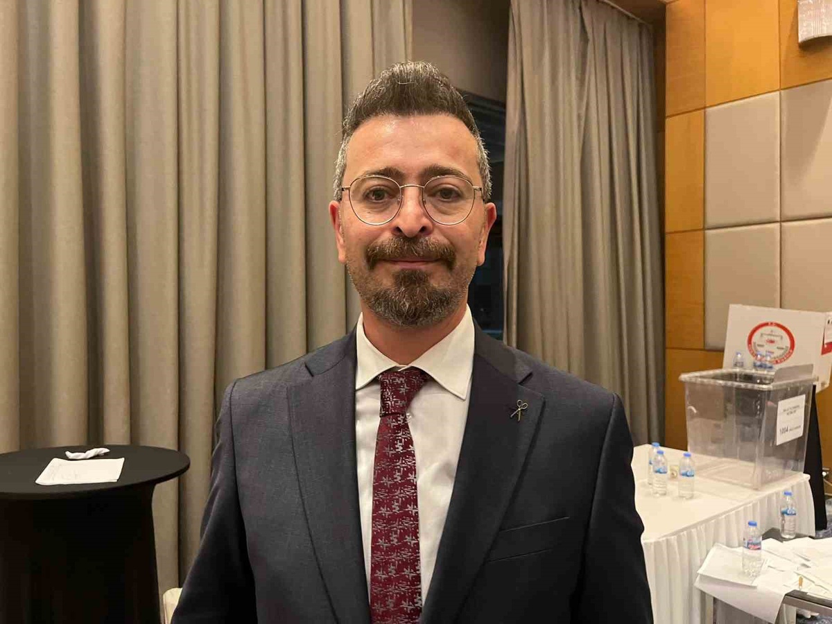 Gökhan Ulu, Malatya Barosu Olağan Genel Kurulu'nda 410 oyla başkan seçildi