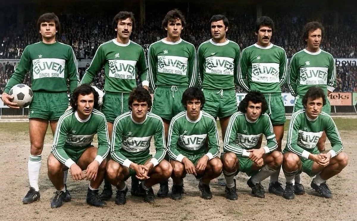 Bursaspor ve Milli Takım'ın eski futbolcusu Kemal Batmaz zatürreyle entübe edildi