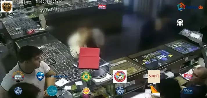 Sakarya'da kuyumculara sahte altın sattılar! O anlar kamerada, 2 şüpheli tutuklandı
