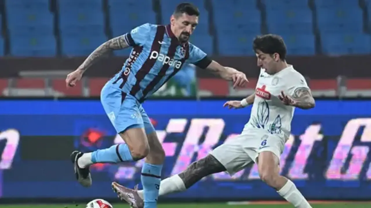 Çaykur Rizespor-Trabzonspor! Mücadelede ilk yarı | CANLI