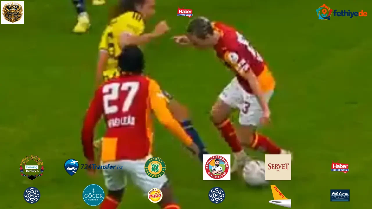 Derbide tartışmalı pozisyonlar! İki takım da penaltı bekledi
