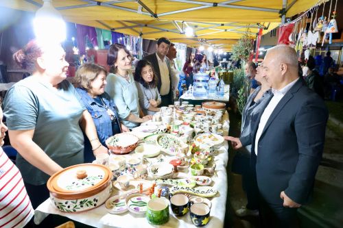 Memecik festivali’nde bu yıl da el emeği ürünlerimiz ve öz değerlerimizle standımızı açtık.