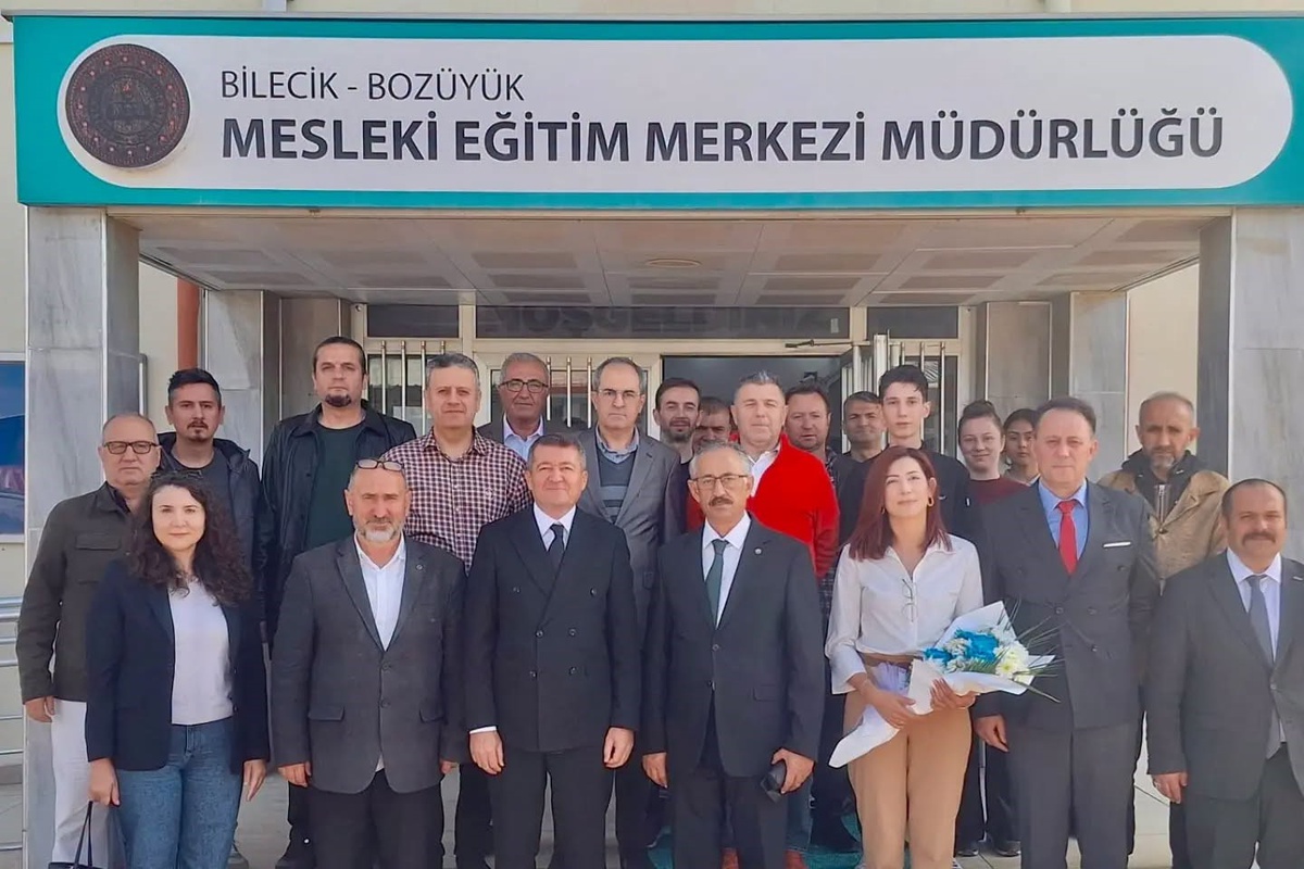 Bilecik Bozüyük'te meslek liselerini Daire Başkanı Faideci inceledi