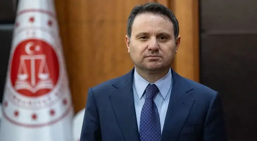Bakan Gürlek duyurdu! Yasa dışı bahis ve suç örgütlerine darbe: Ankara, İstanbul ve Edirne’de operasyon