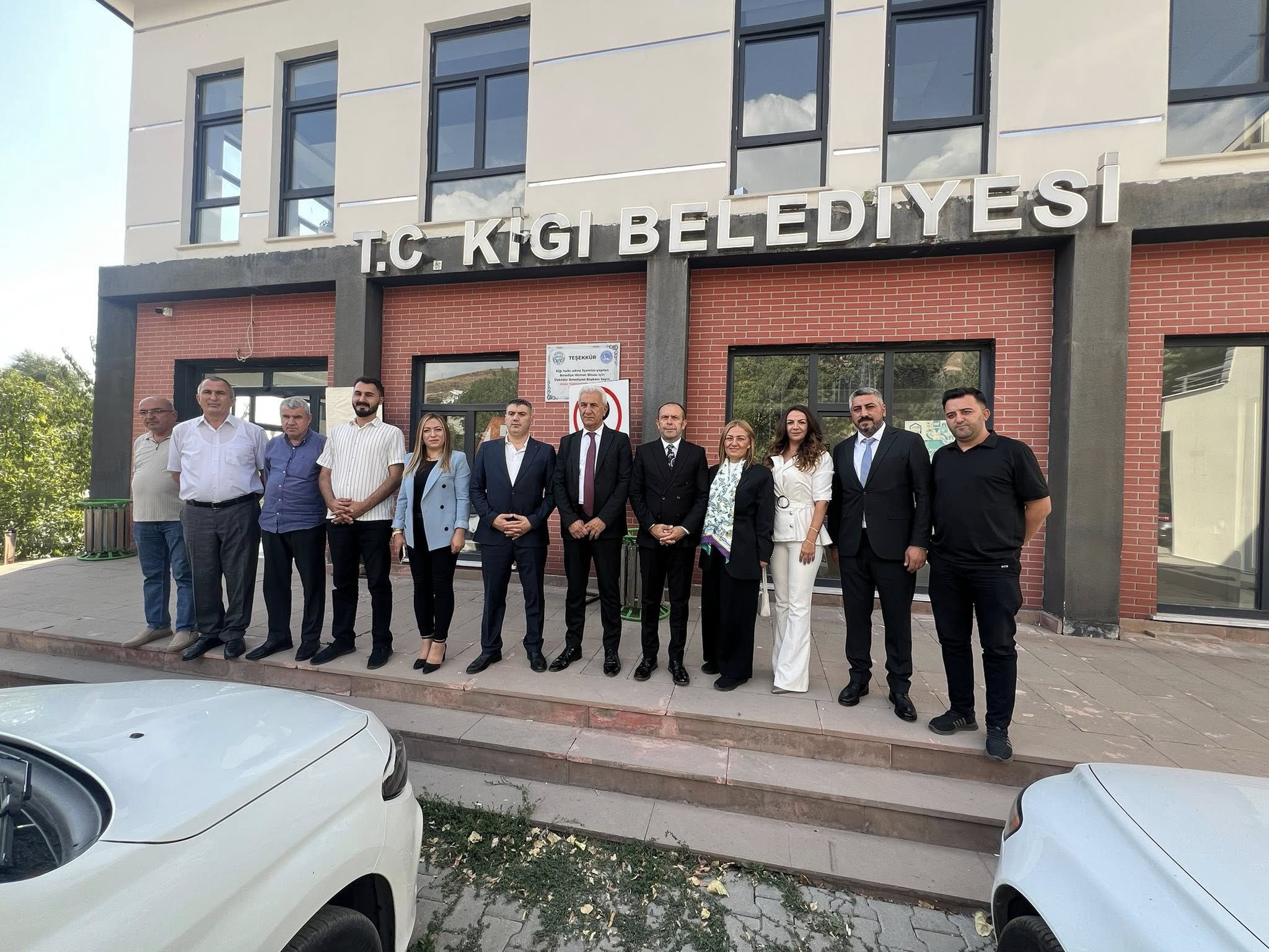 Kıymetli vekilimiz ile ilçemizdeki çalışmalar hakkında değerlendirme ve istişarelerde bulunduk.