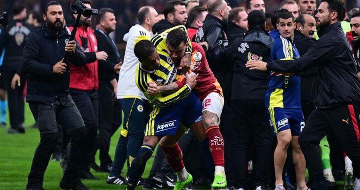 Archie Brown kaç maç ceza alacak? Archie Brown Göztepe maçında cezalı mı?