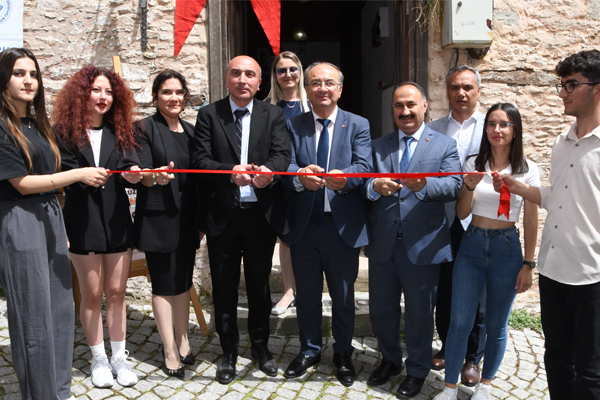Yeşilçam Film Mekanları Tarihi Konakta Sergilendi