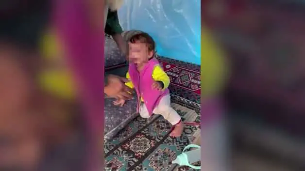 Adana'da yürek sızlatan görüntü: "Durmuyor" bahanesiyle ayağından iple bağladılar