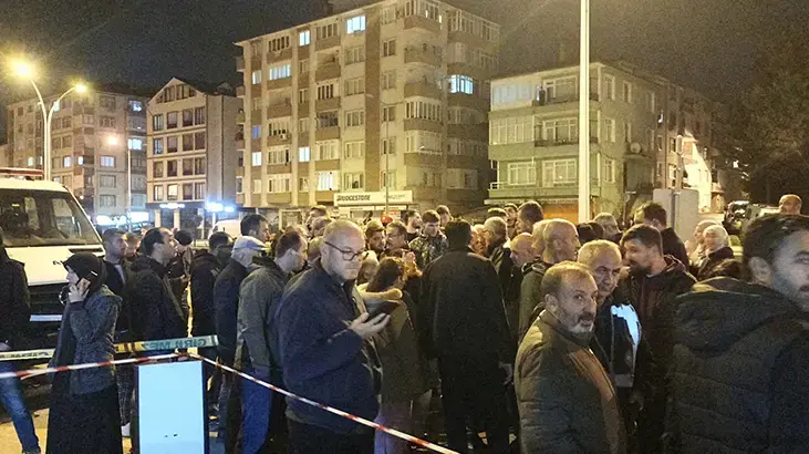 Kocaeli'de kolon ve kirişlerinden ses gelen bina tedbiren boşaltıldı