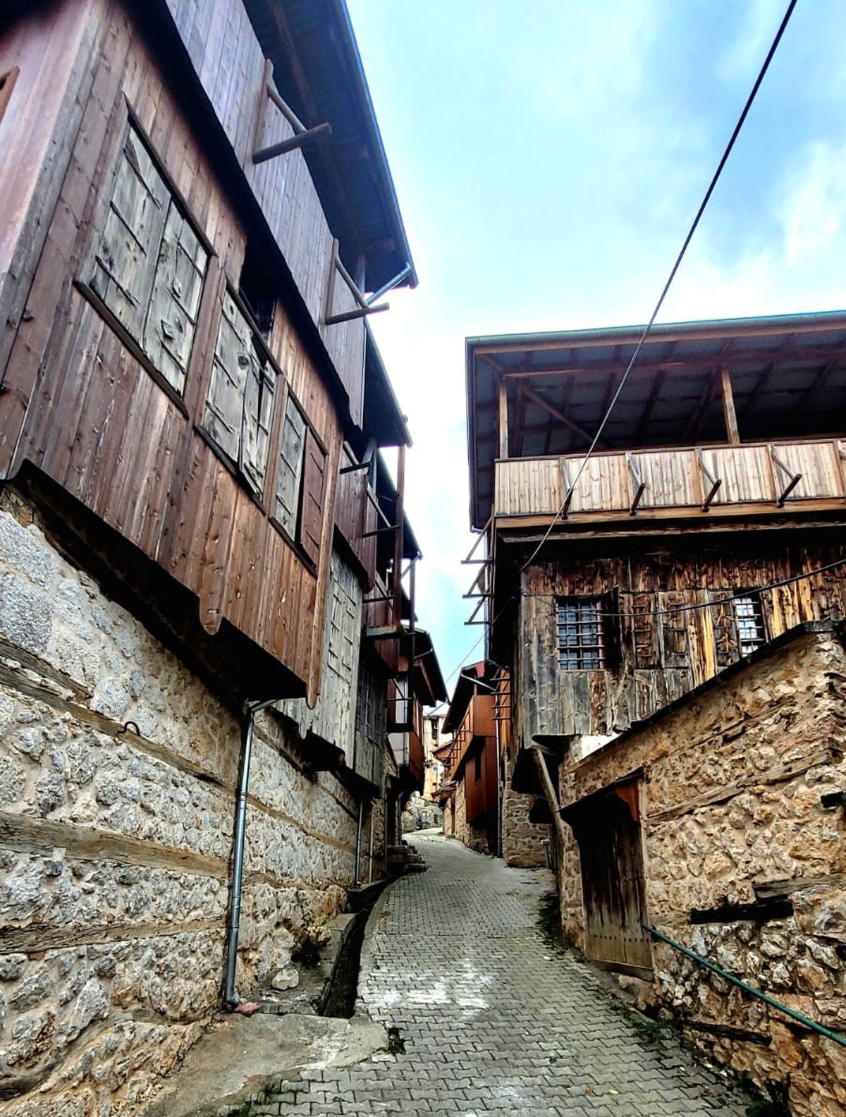 Erzincan Kemaliye'de Eğin evleri, taş ve ahşap işçiliğiyle kültürel mirası yaşatıyor