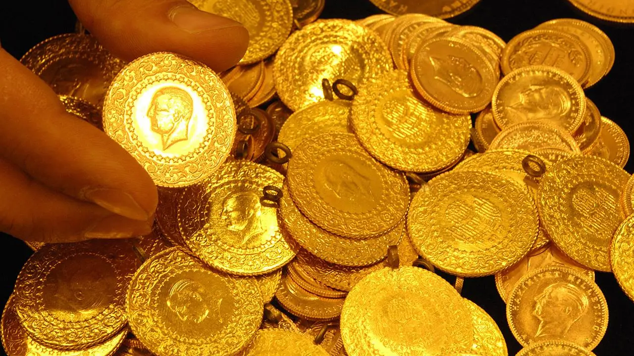 Uzman isimden çarpıcı tahmin: Gram altında 7 bin 400 TL beklentisi!