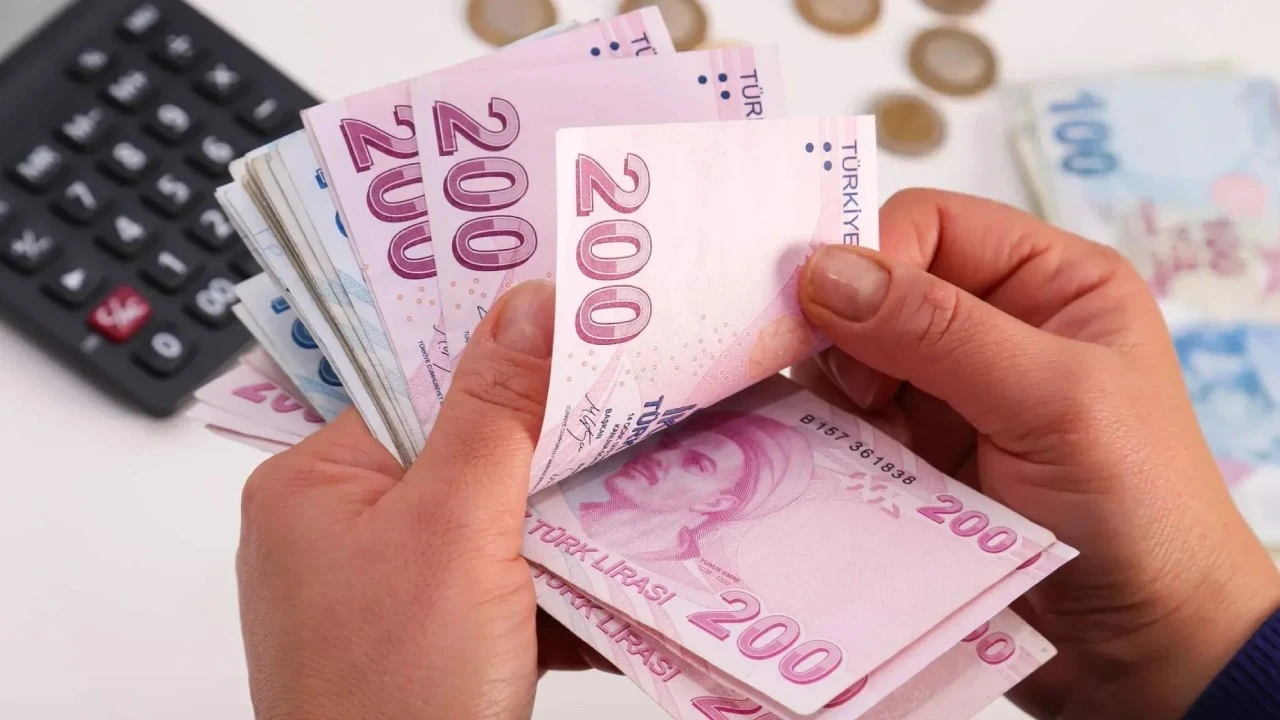 Borcu olanları ilgilendiriyor: Faizi ve cezasıyla birlikte silinecek