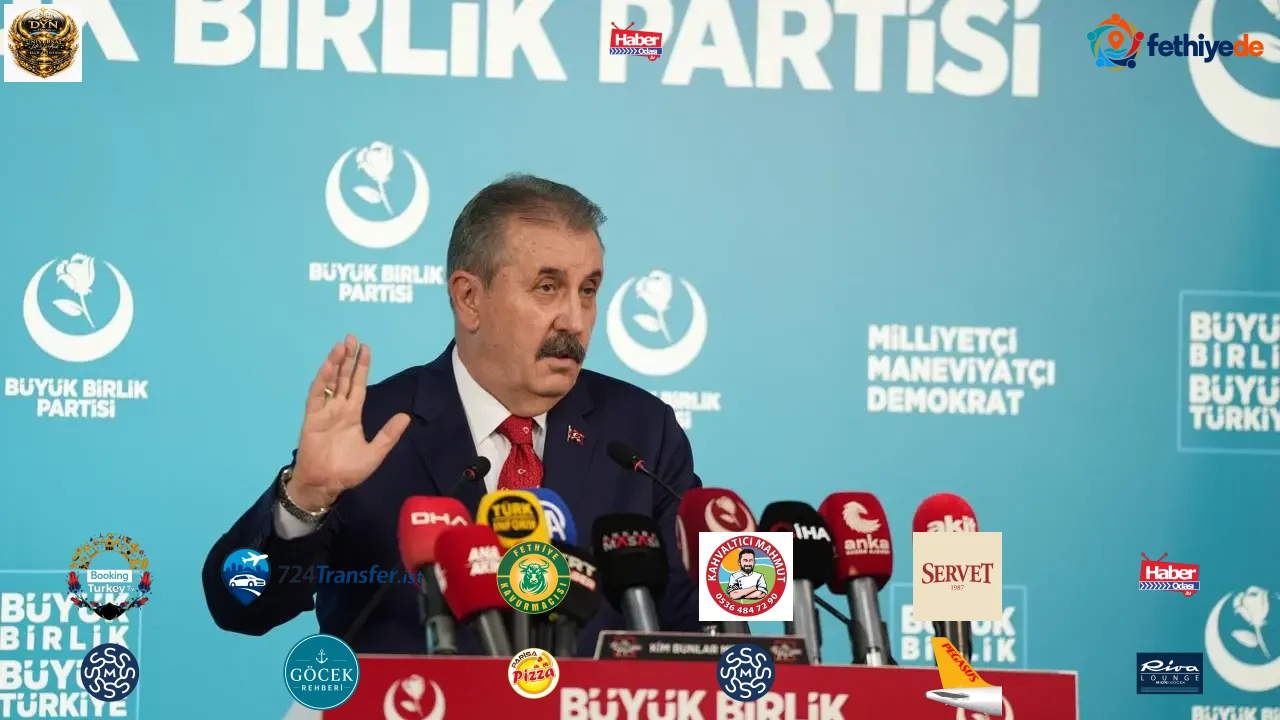 Destici'den yeni anayasa mesajı