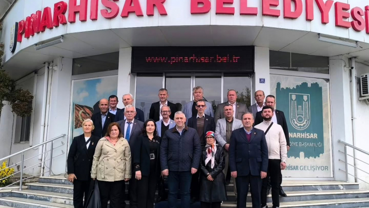 19 Ekim Muhtarlar Günü vesilesiyle köy ve mahalle muhtarlarımız belediyemize ziyarette bulundular.