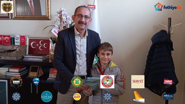 Resim ve Şiir Yarışmasında Derece Yapan Öğrencilere, Başkan Levent Şenol Tarafından Hediyeleri Takdim Edildi.