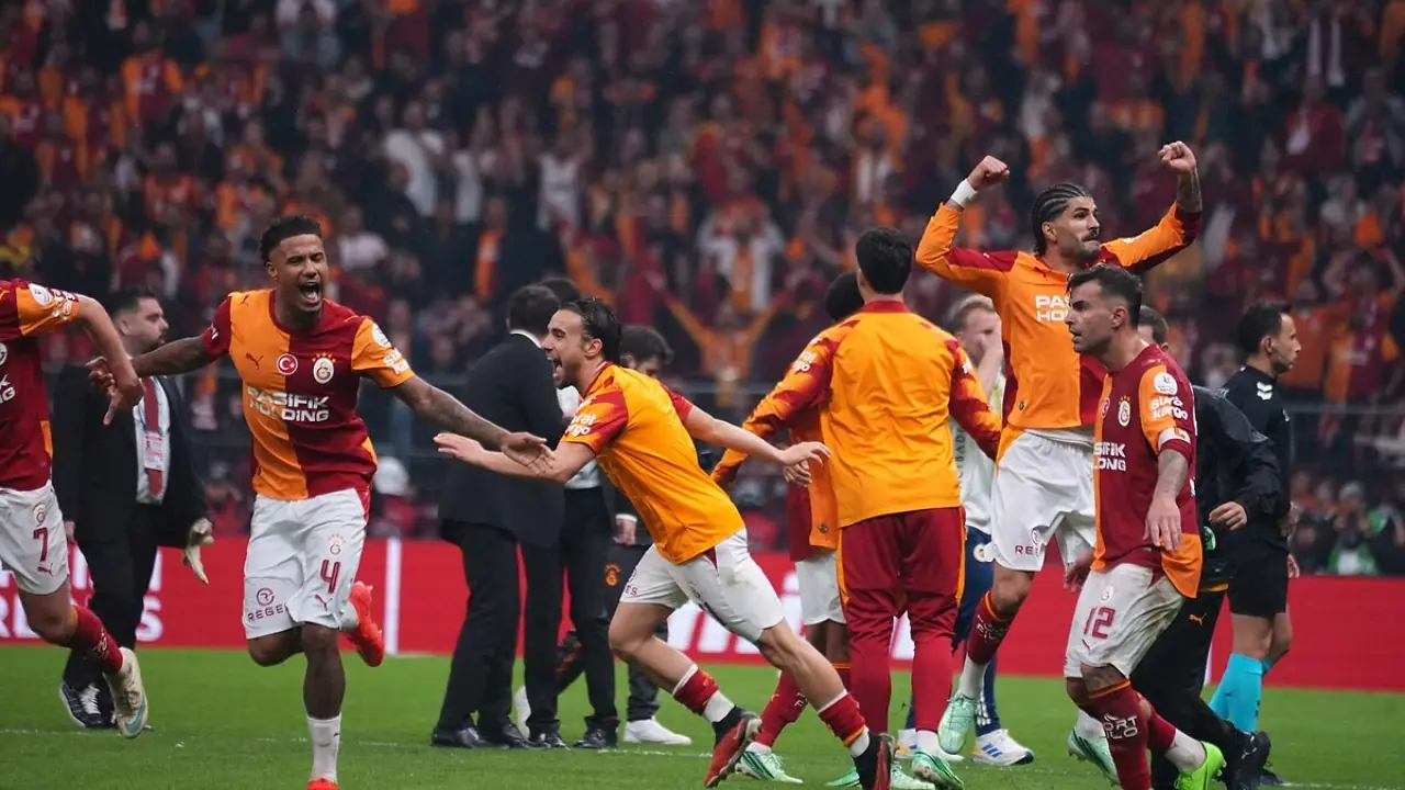 Galatasaraylı futbolcu milli takımı bıraktı