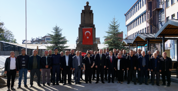 Başkan Özaşkın Muhtarlar Günü Programına Katıldı