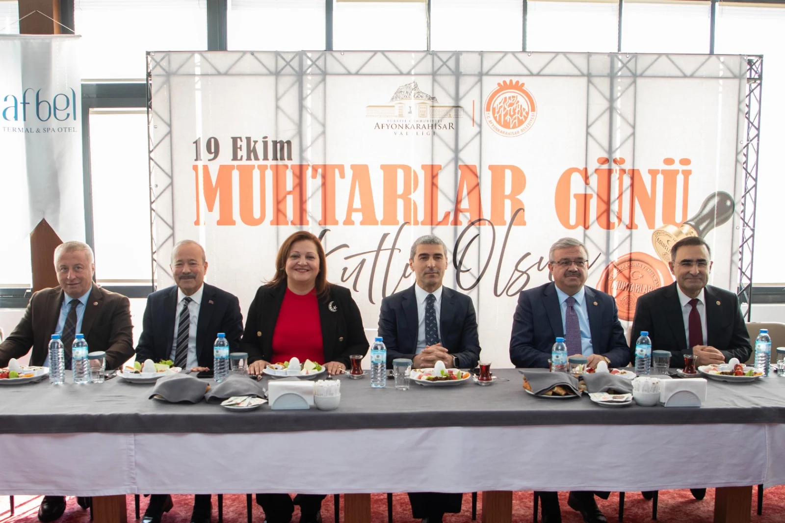 Afyonkarahisar’da 19 Ekim Muhtarlar Günü Kutlandı