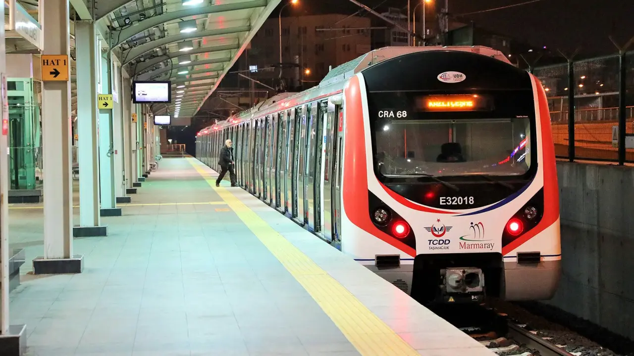 Marmaray 13 yılda 1,6 milyar yolcuya hizmet verdi