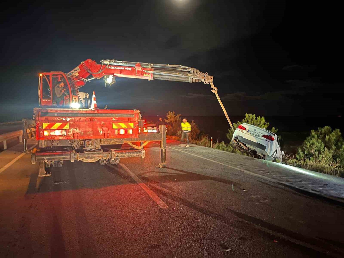 Afyonkarahisar Emirdağ'da zincirleme trafik kazasında 1 kişi yaralandı