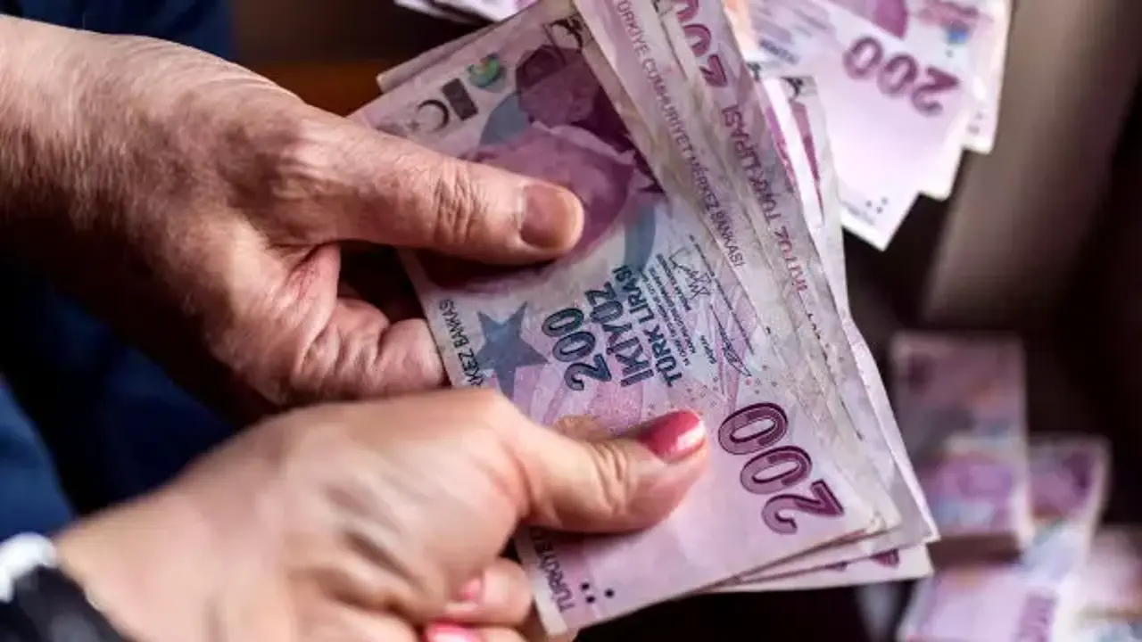 Bakan Işıkhan'dan emekli maaşı açıklaması