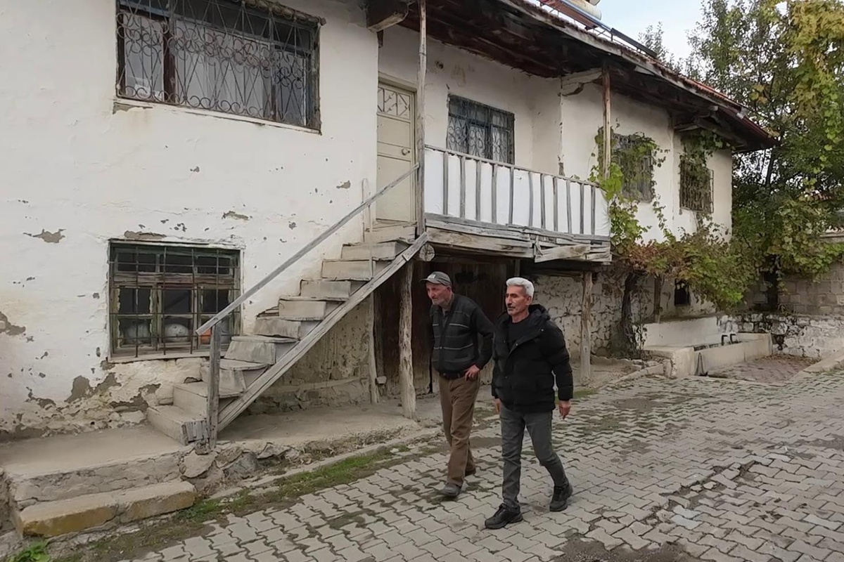 Asırlık gelenek bu evde yaşıyor! Askere giden her genç buradan ekmek yiyor